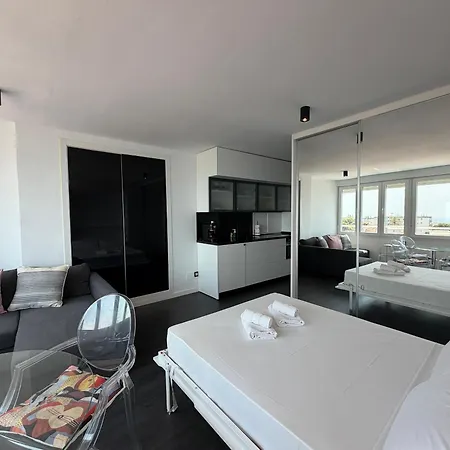 Casa Dalias Ii - Sea View Downtown Lejlighed