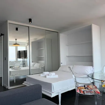 Casa Dalias Ii - Sea View Downtown *